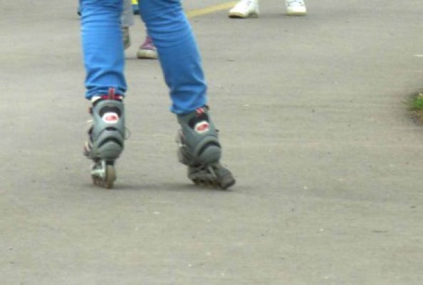 Minor lăsat nesupravegheat, accidentat de un autoturism